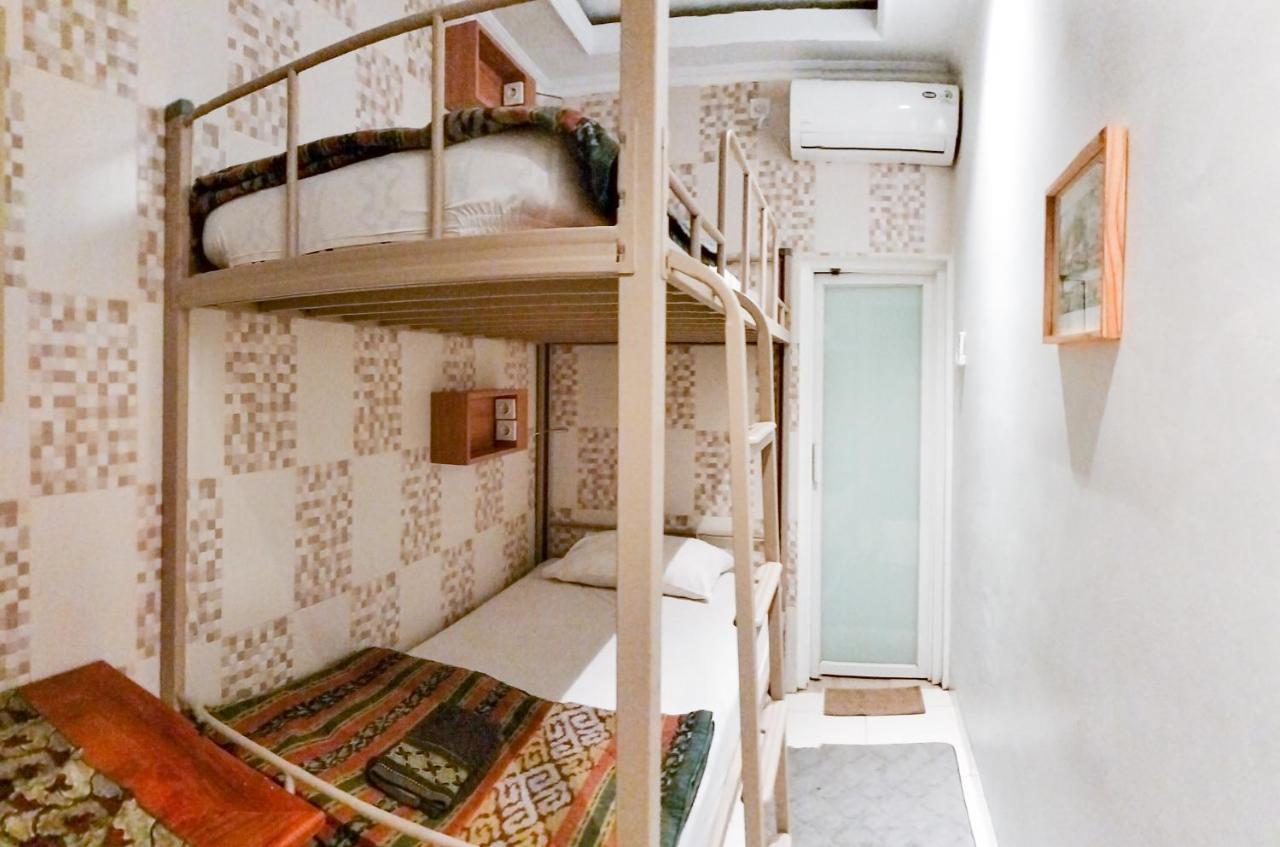The Cabin Purwokinanti Hotel Yogyakarta Exterior photo